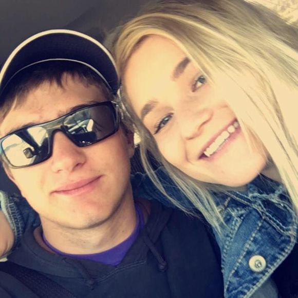 Meet your Posher, Kayd - Picture 1 of 1